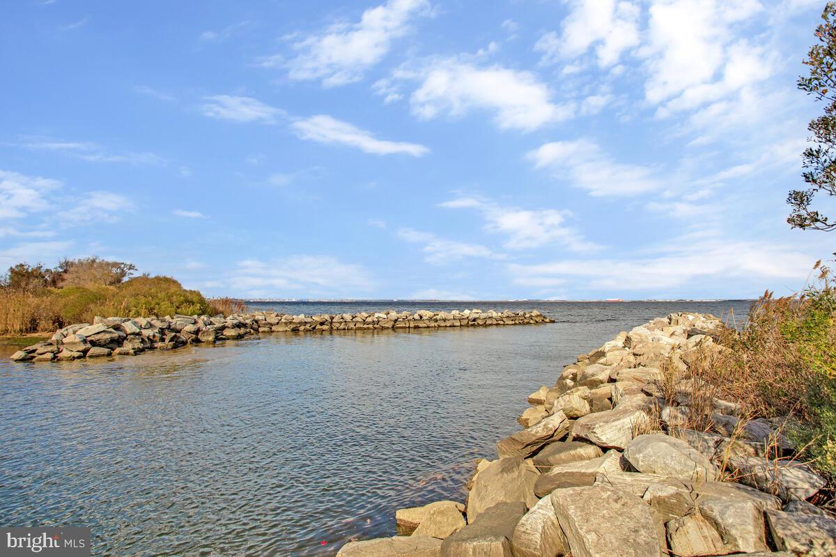 RIVIERA BEACH - Residential