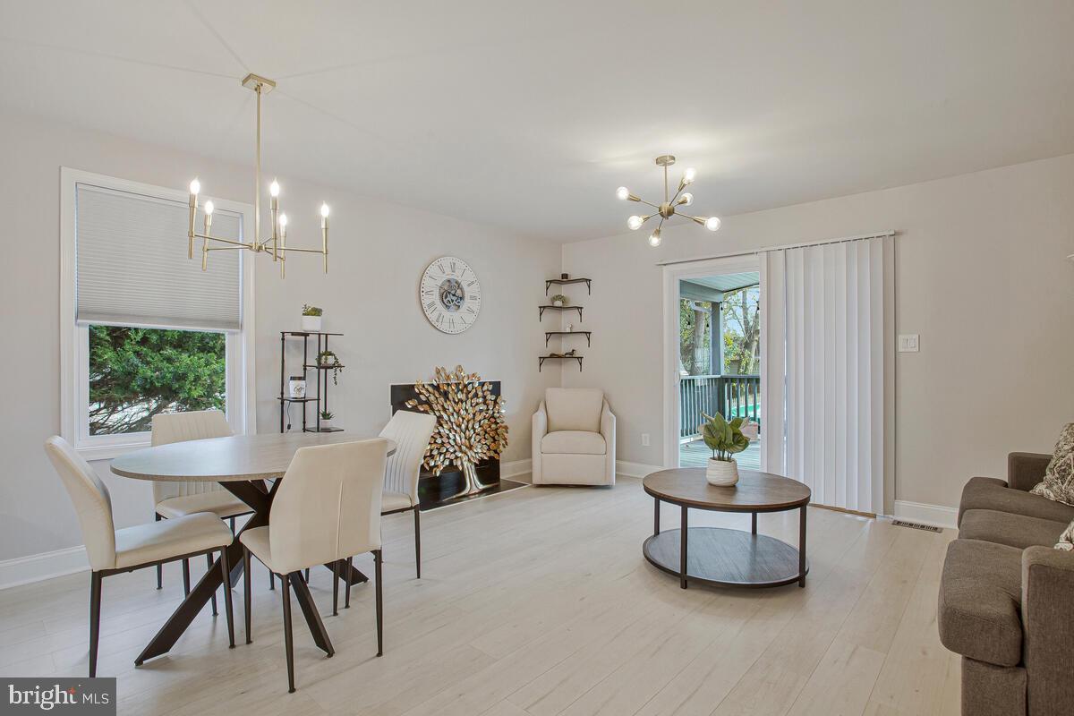 RIVIERA BEACH - Residential