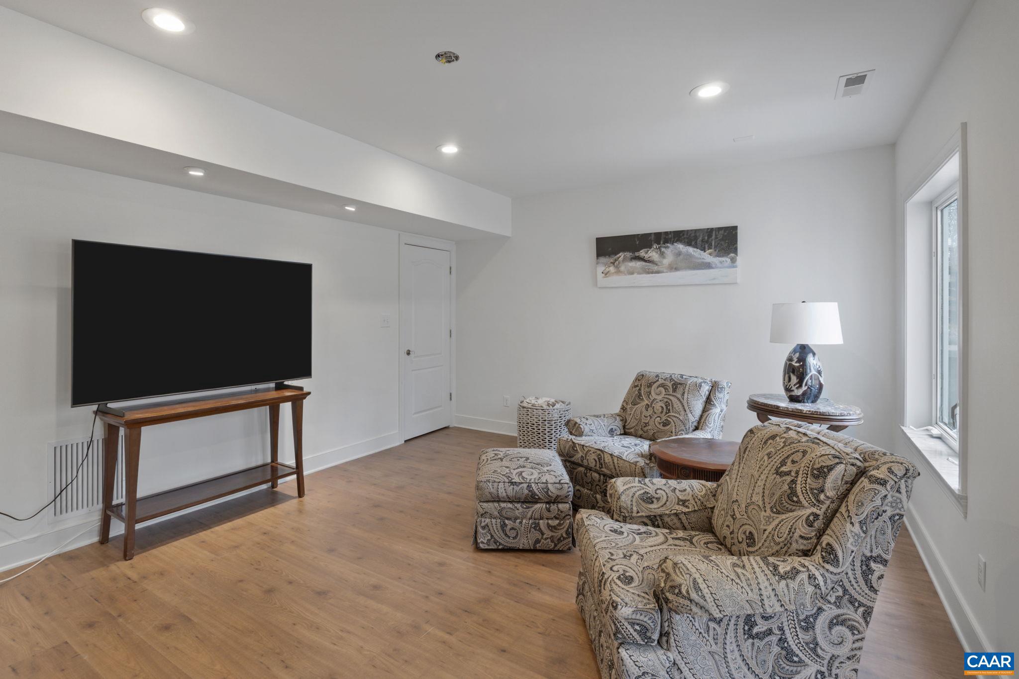 VALMONT ESTATES - Residential