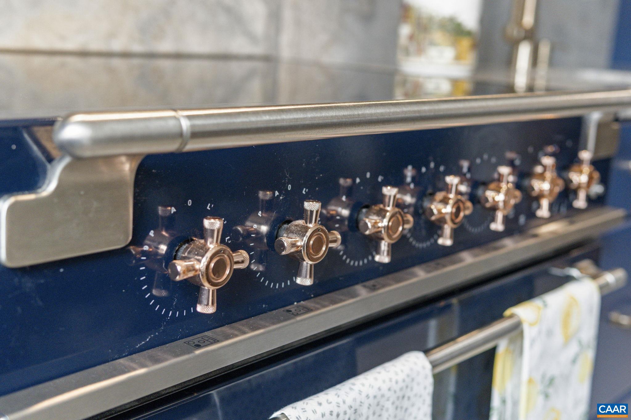 VALMONT ESTATES - Residential