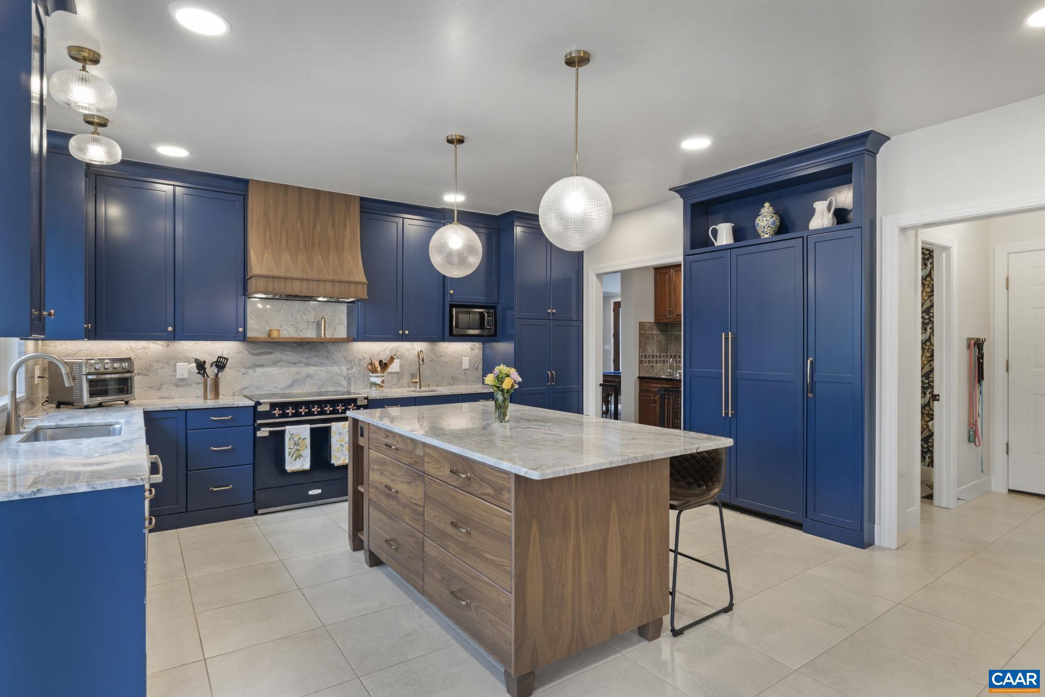 VALMONT ESTATES - Residential