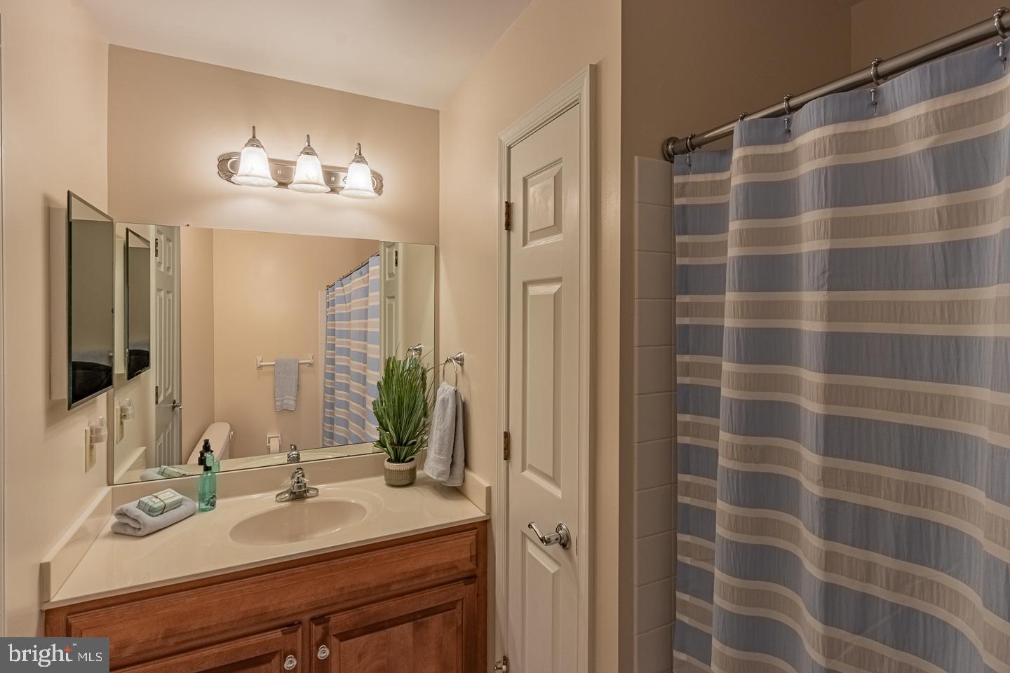 WHITEHORSE - Residential