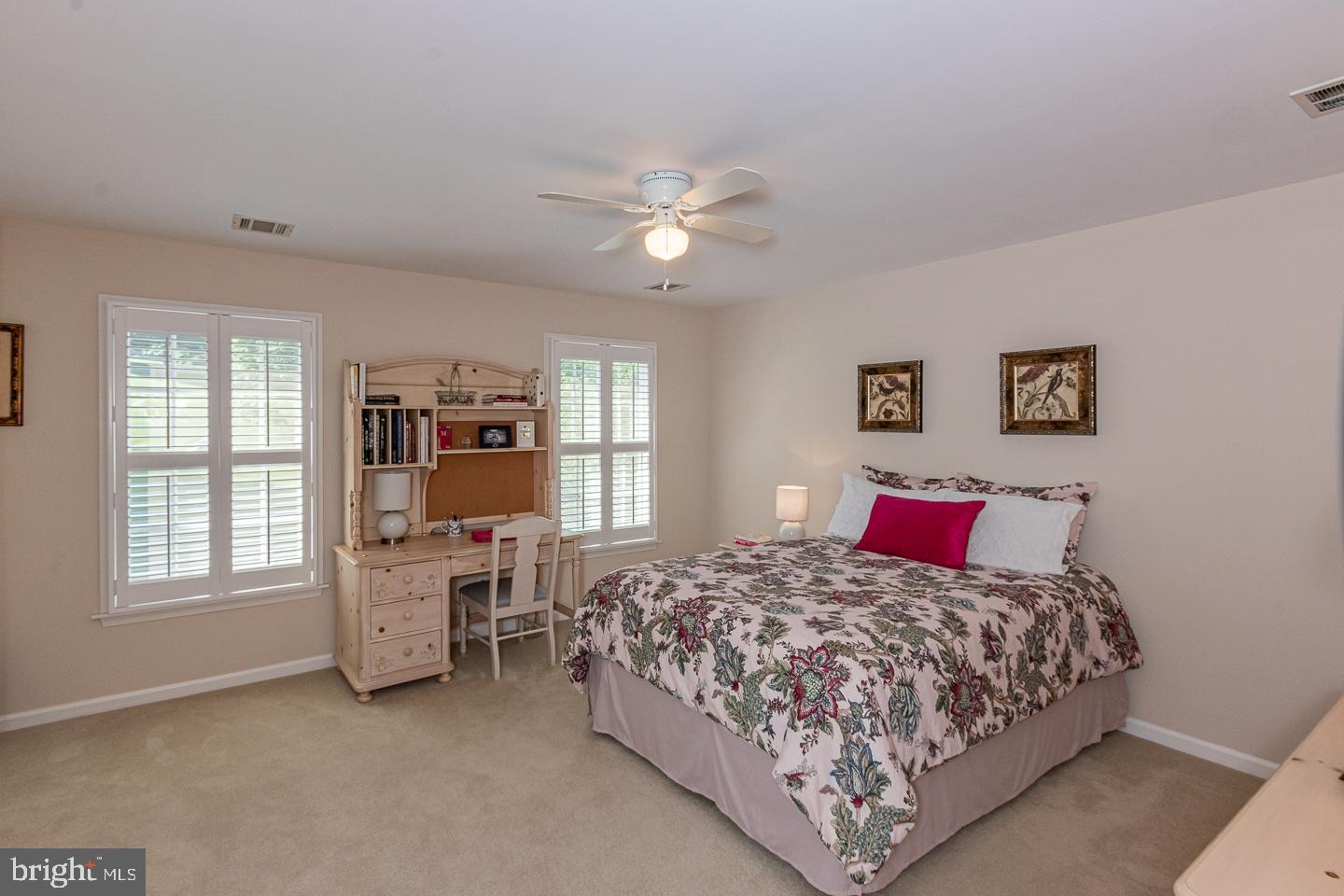 WHITEHORSE - Residential