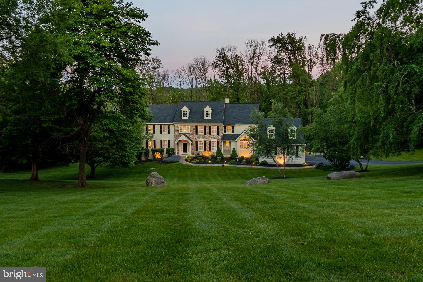 WHITEHORSE - Residential