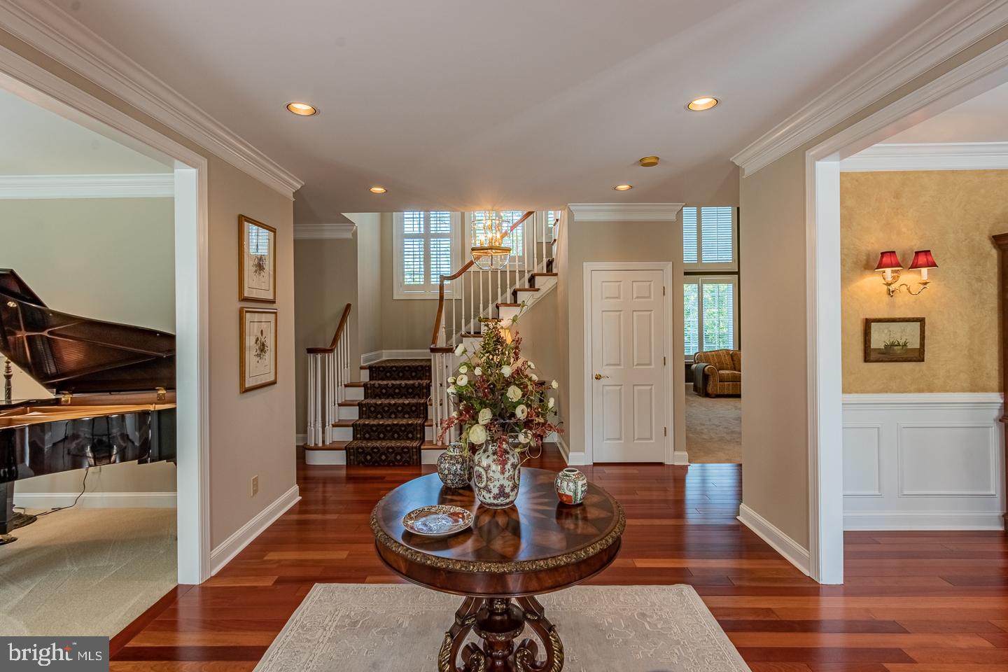 WHITEHORSE - Residential