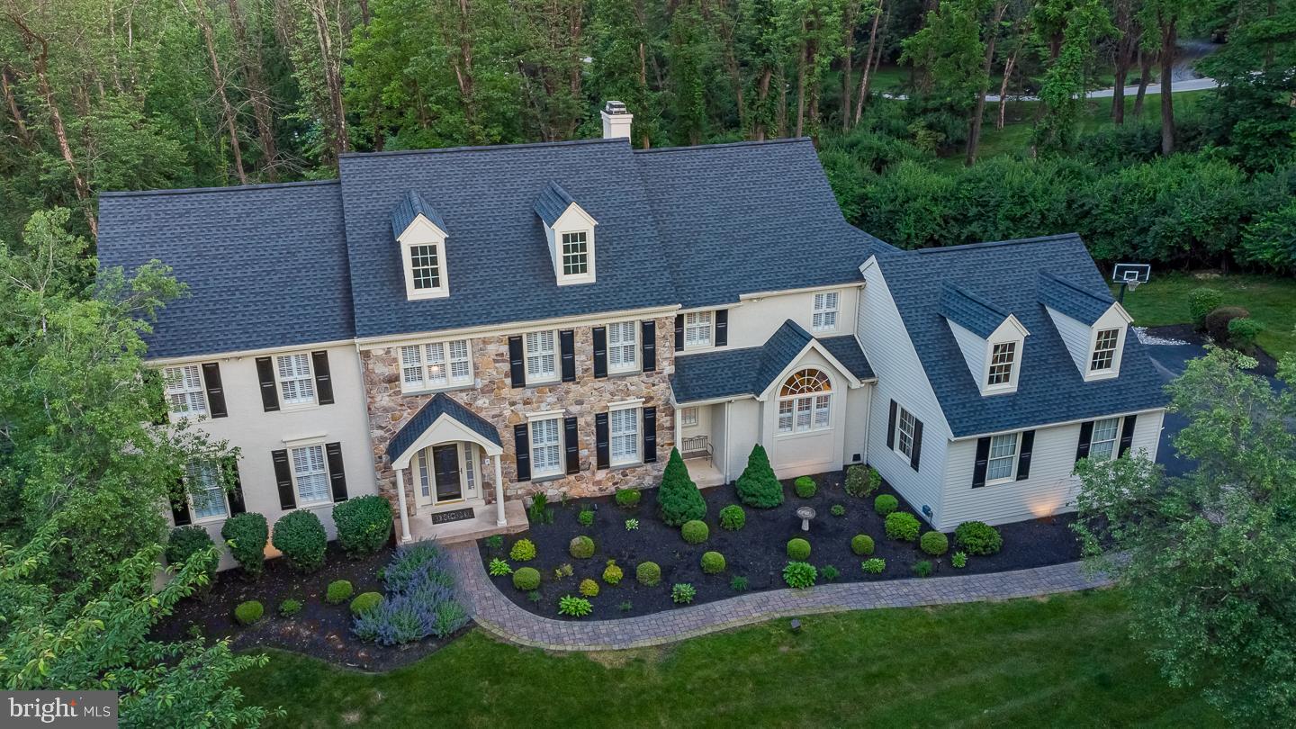 WHITEHORSE - Residential