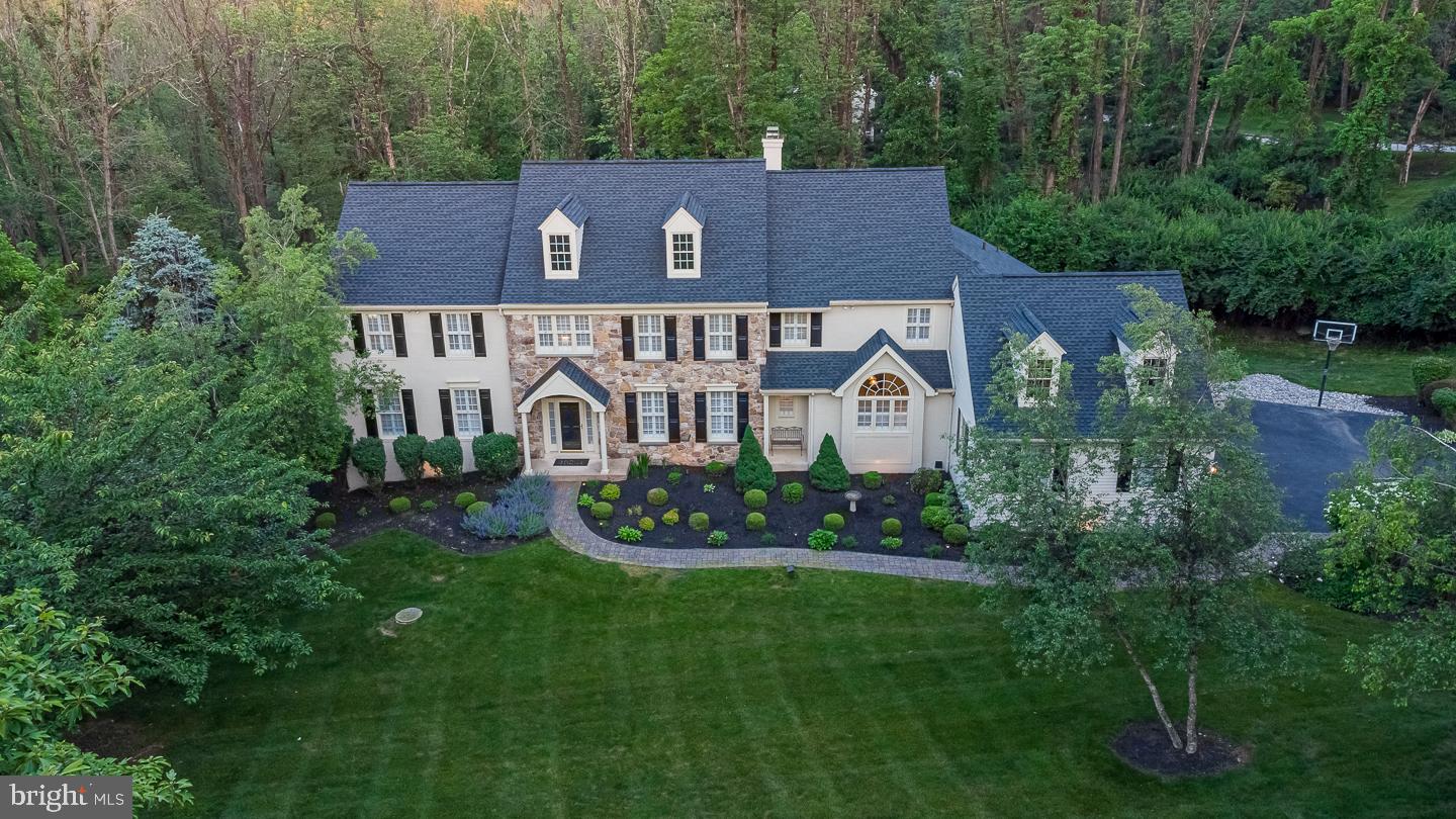 WHITEHORSE - Residential