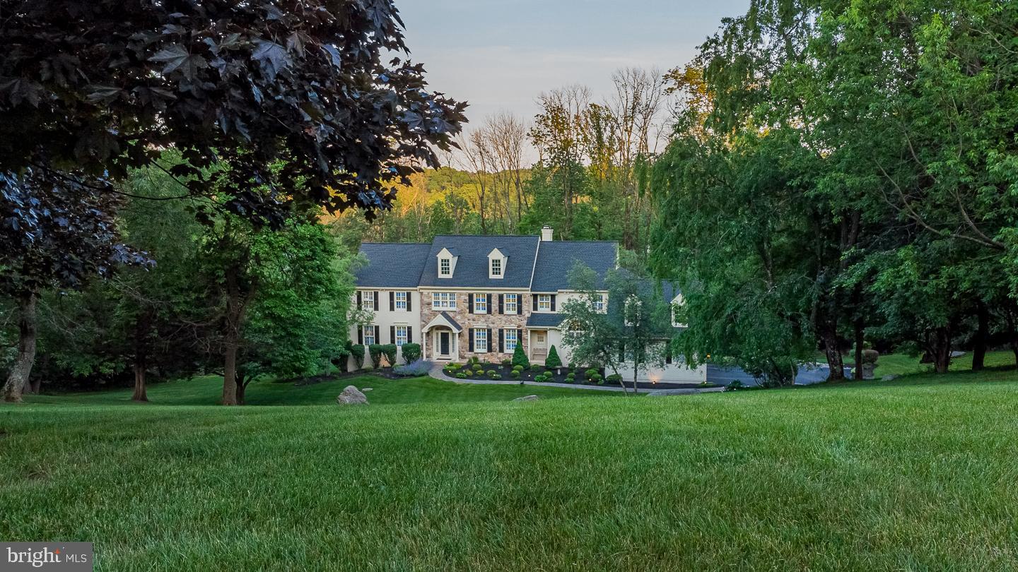 WHITEHORSE - Residential