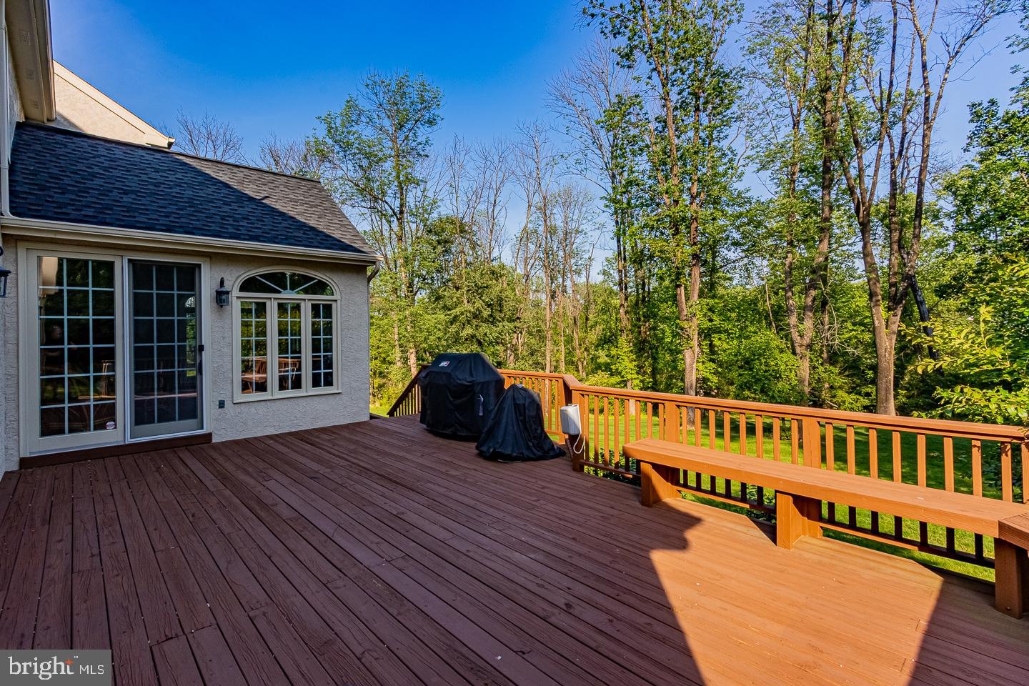 WHITEHORSE - Residential