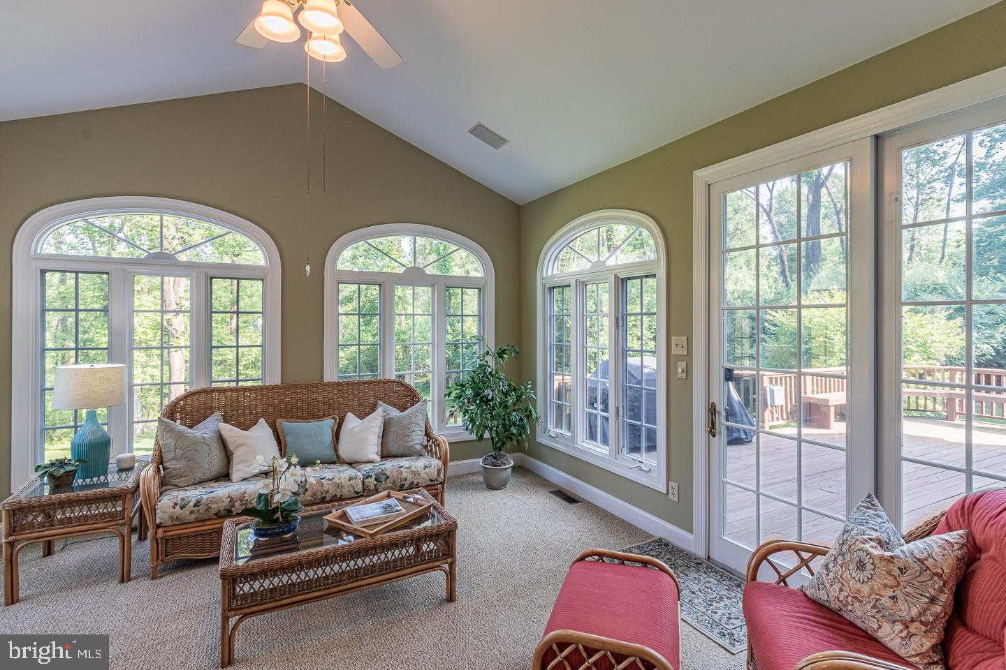 WHITEHORSE - Residential