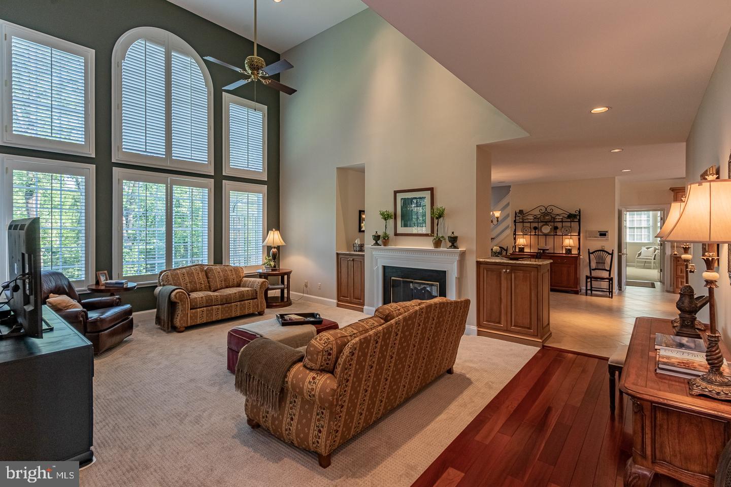 WHITEHORSE - Residential