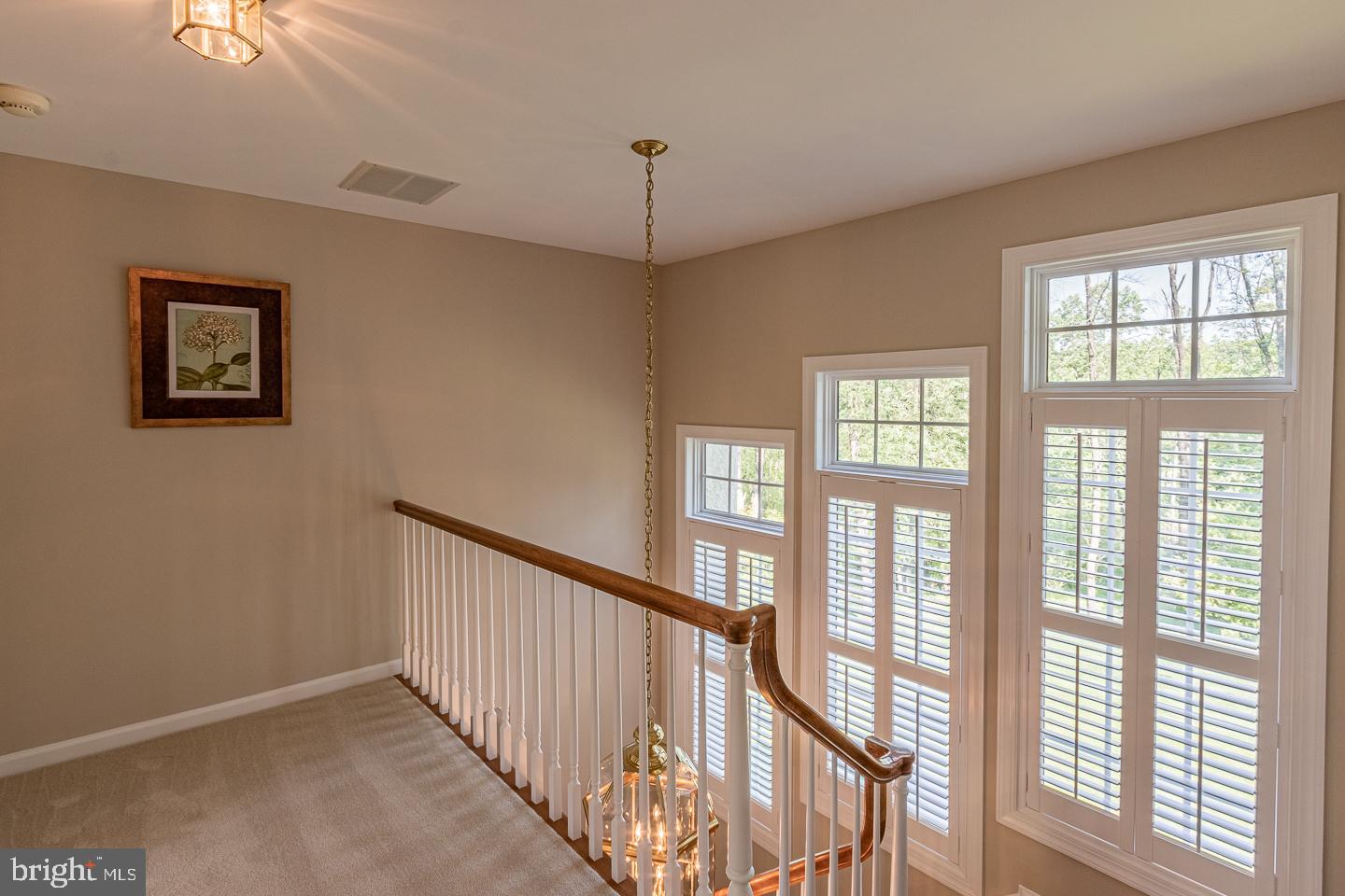 WHITEHORSE - Residential