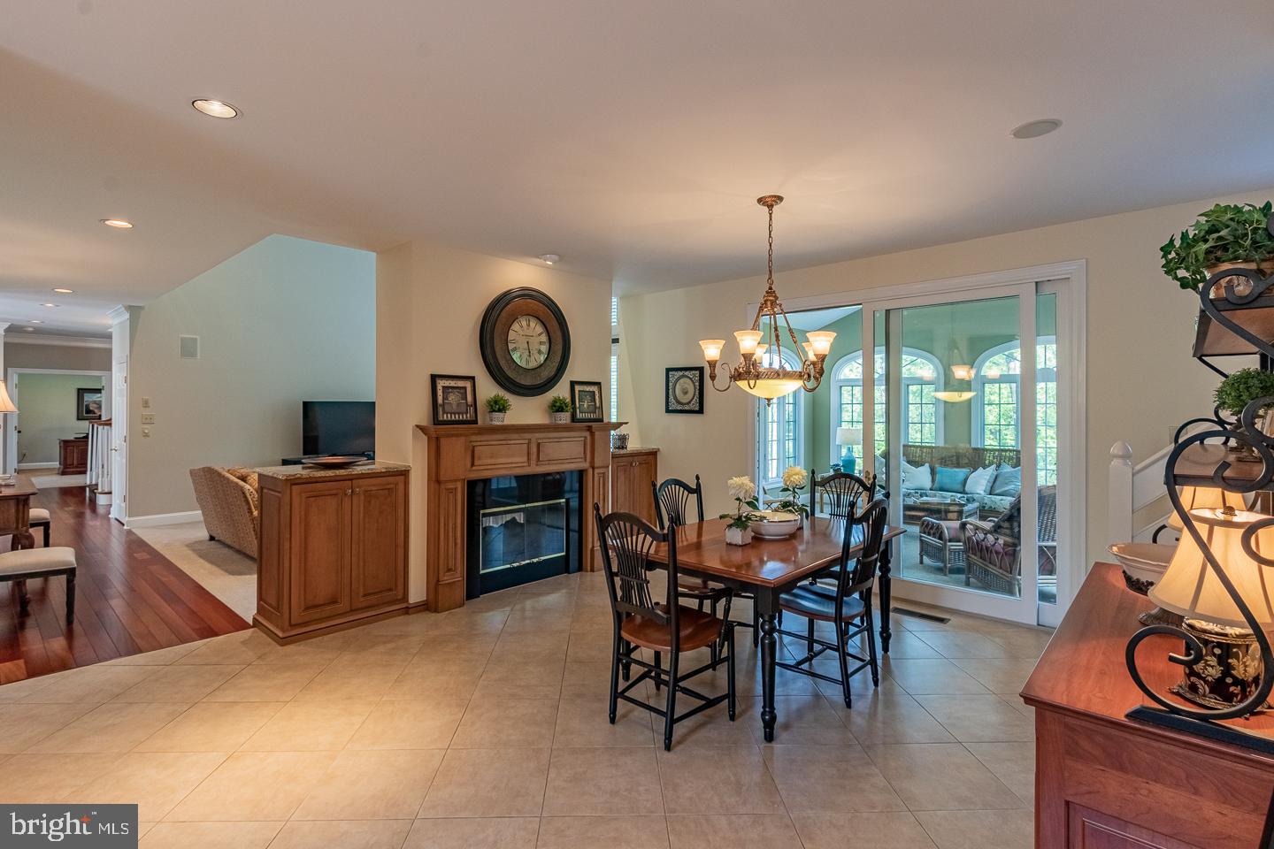 WHITEHORSE - Residential