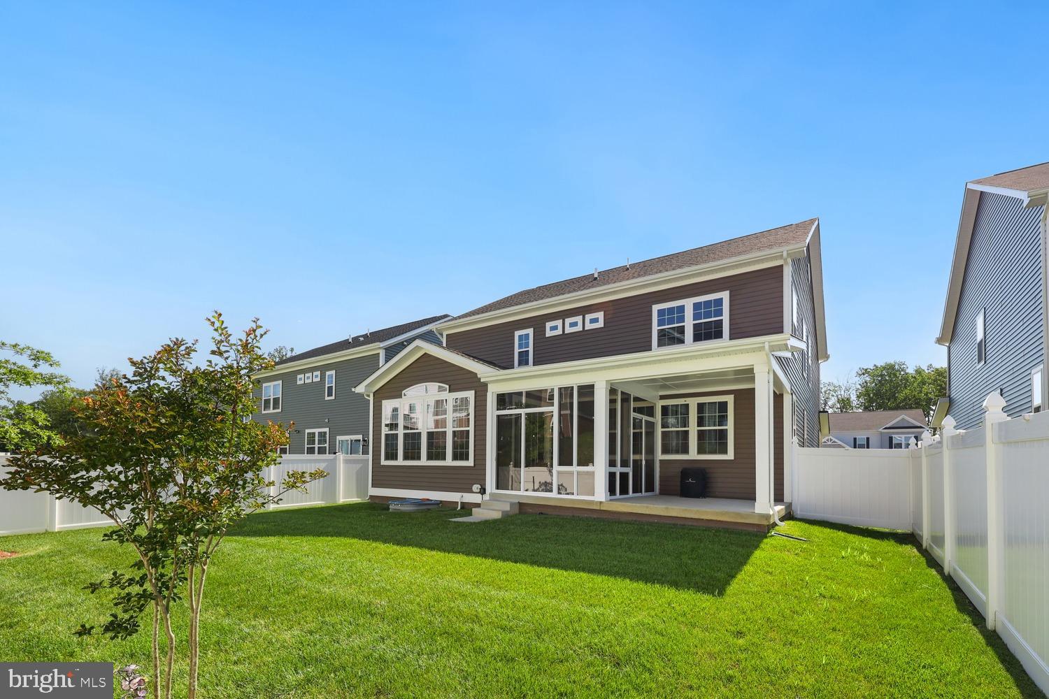 EMBREY MILL - Residential