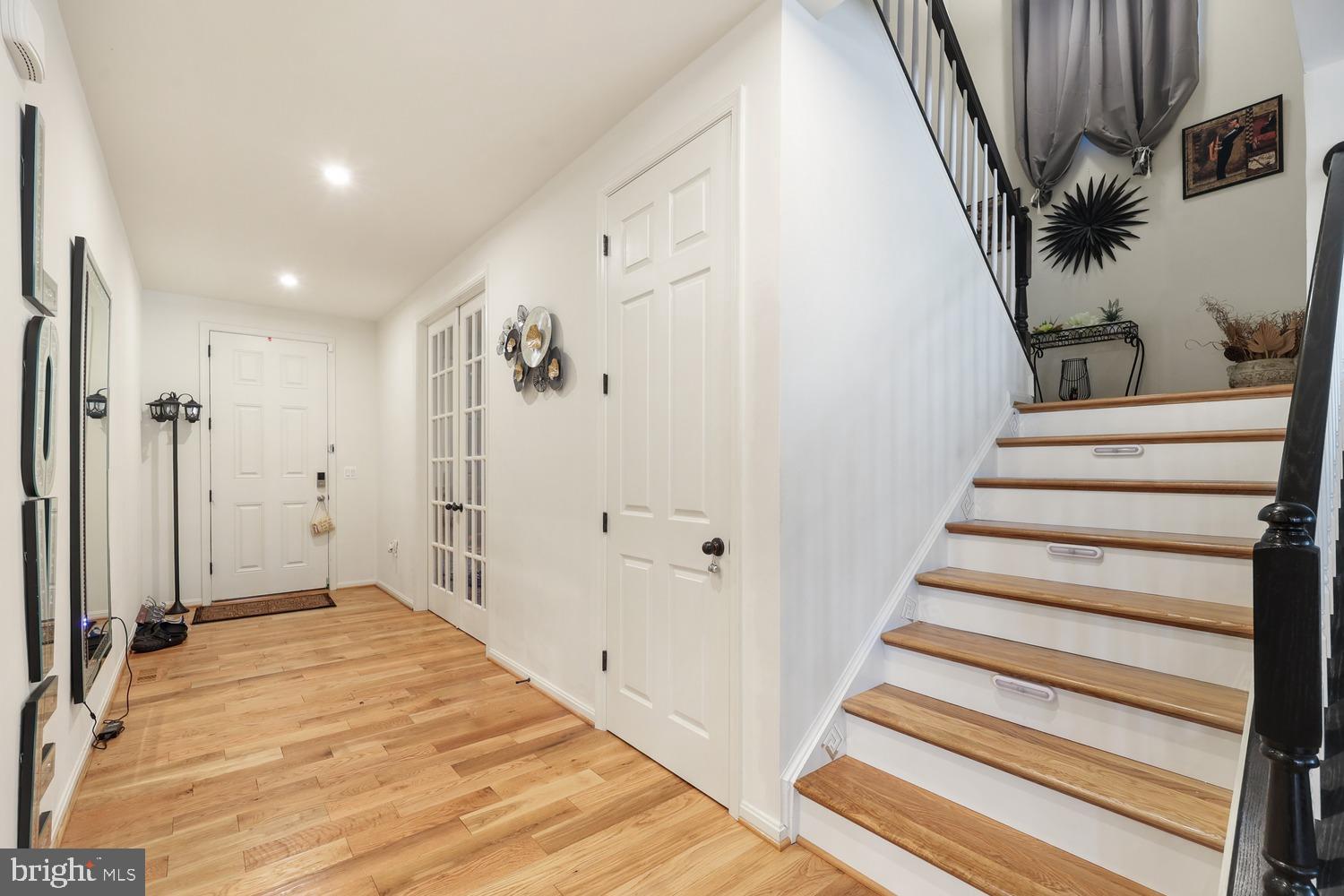 EMBREY MILL - Residential