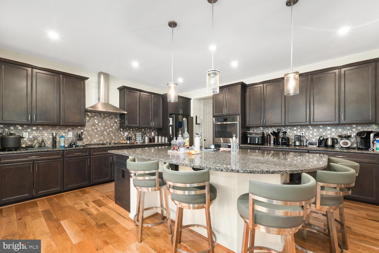 EMBREY MILL - Residential