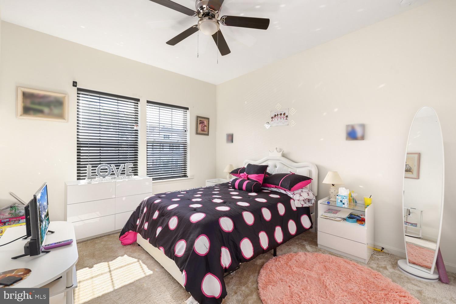 EMBREY MILL - Residential