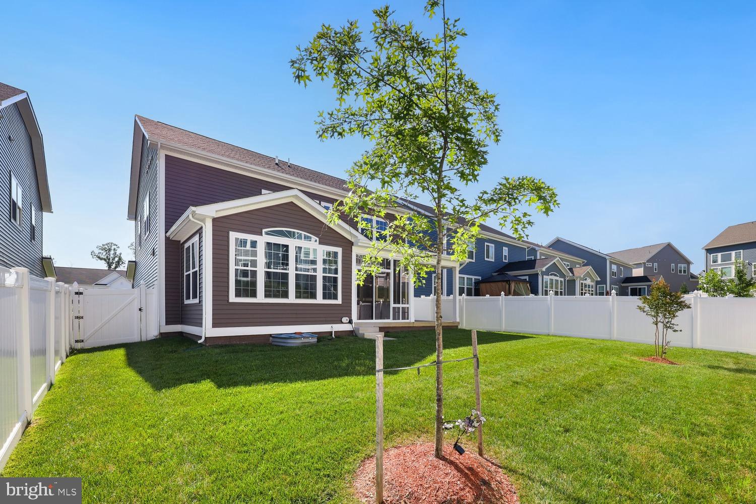 EMBREY MILL - Residential