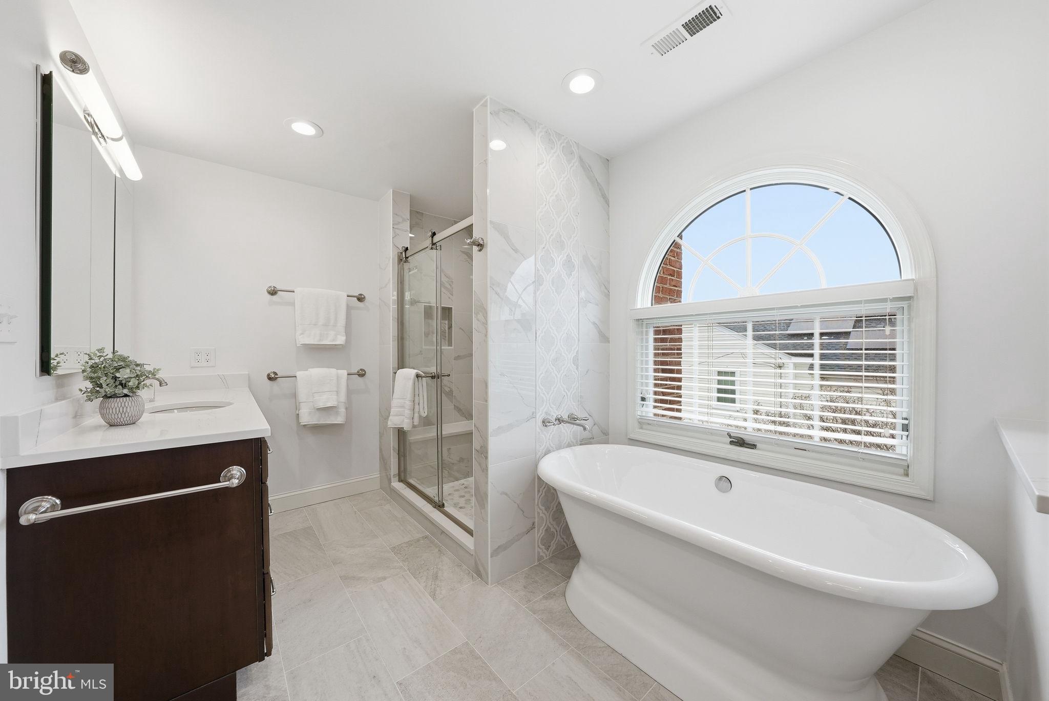 WILLET HEIGHTS - Residential