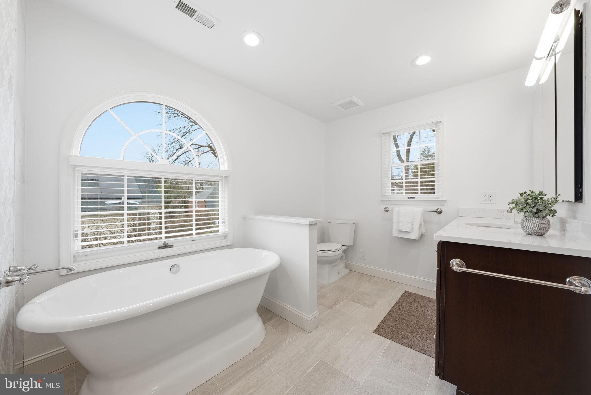 WILLET HEIGHTS - Residential