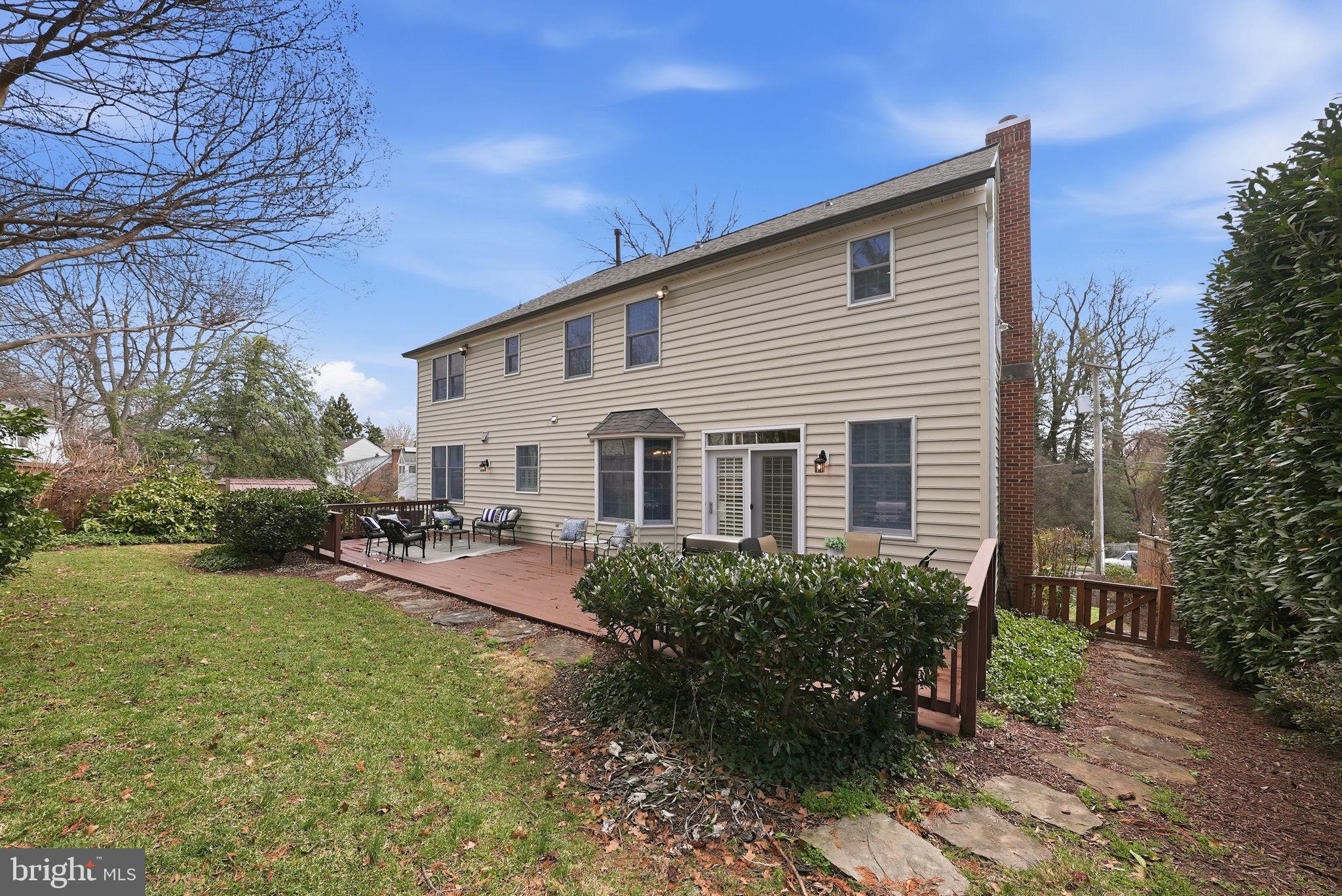 WILLET HEIGHTS - Residential