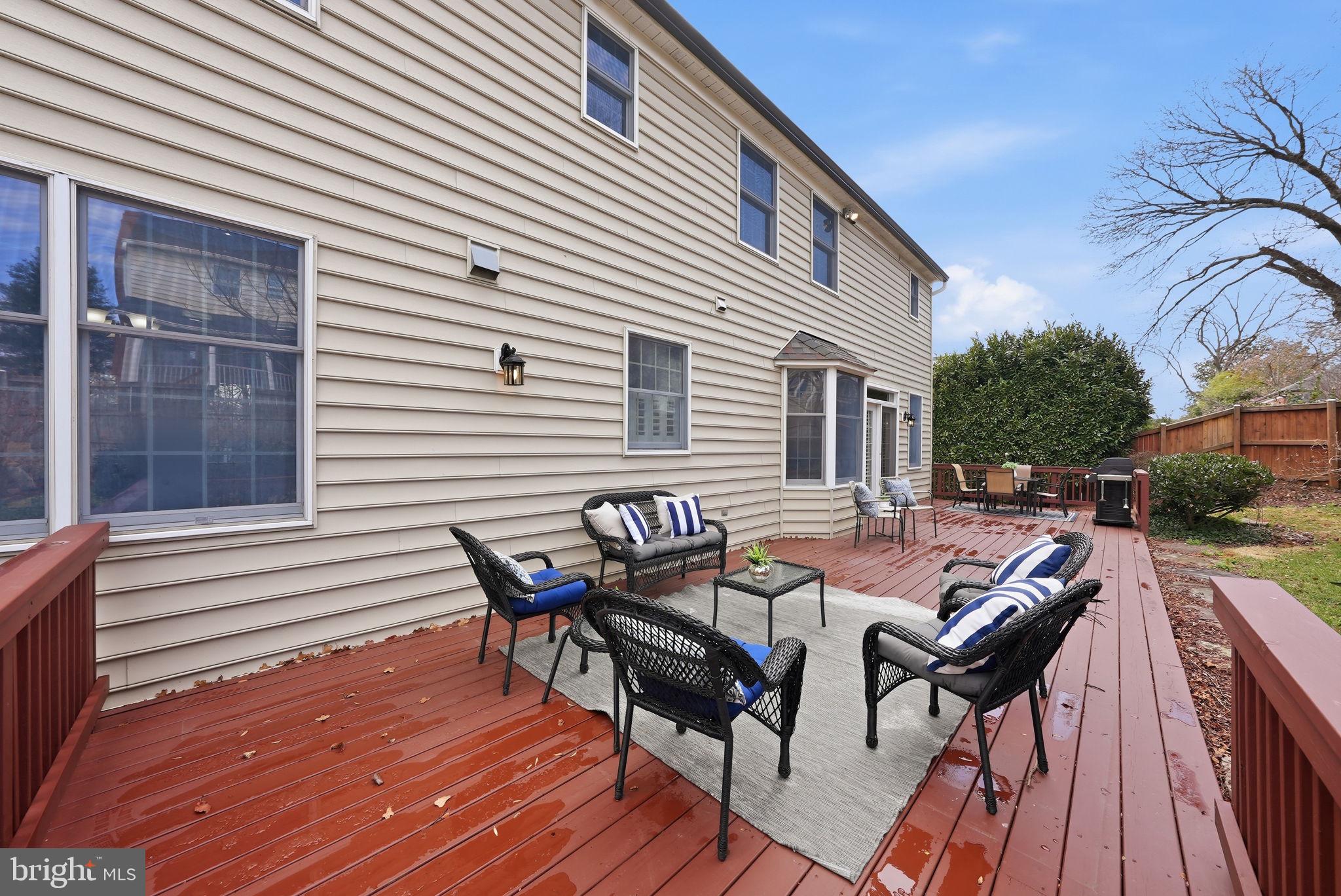 WILLET HEIGHTS - Residential