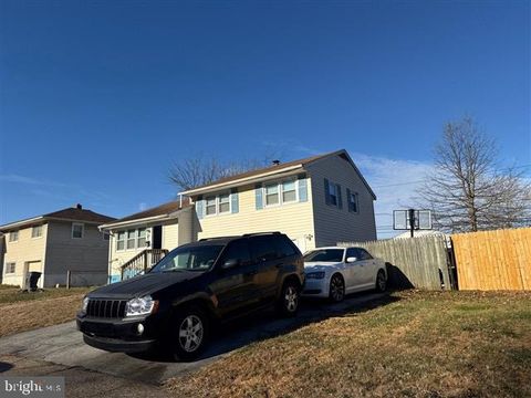 Homes For Sale - 34 Aquilla Avenue<br/> NEW CASTLE, DE 19720