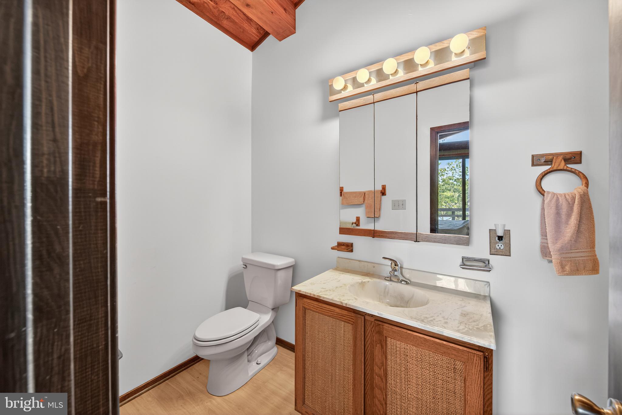 PINE HARBOUR - Residential