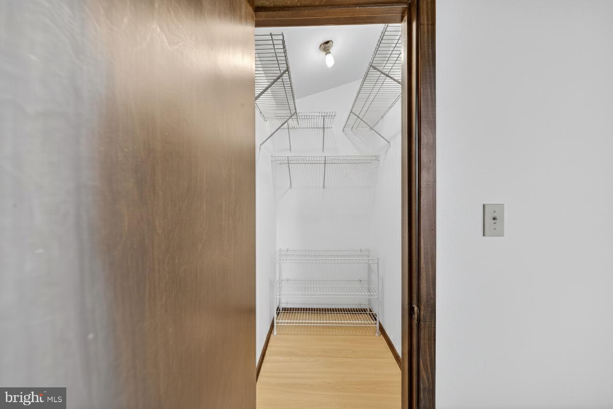 PINE HARBOUR - Residential