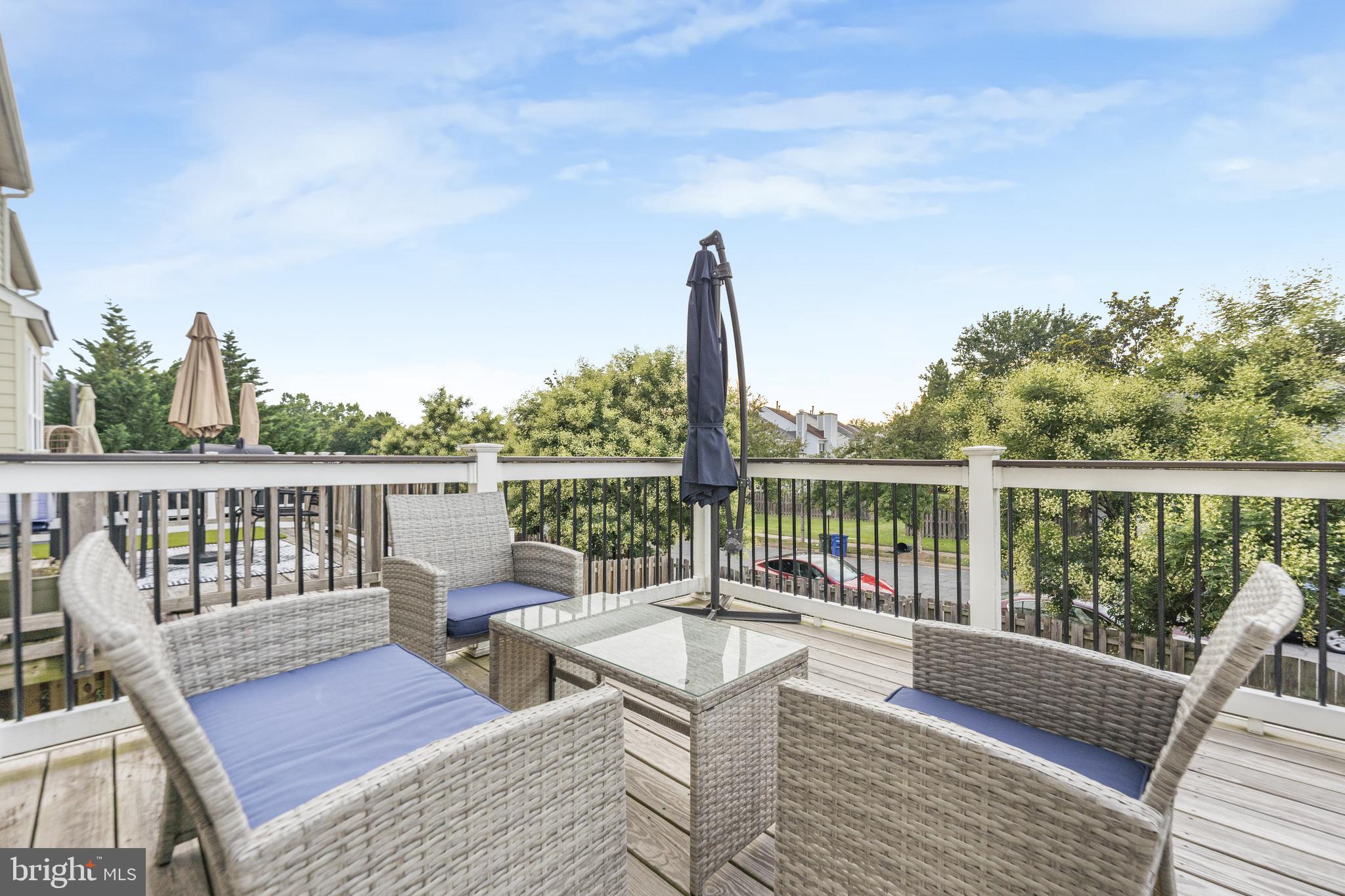 POTOMAC CROSSING - Residential