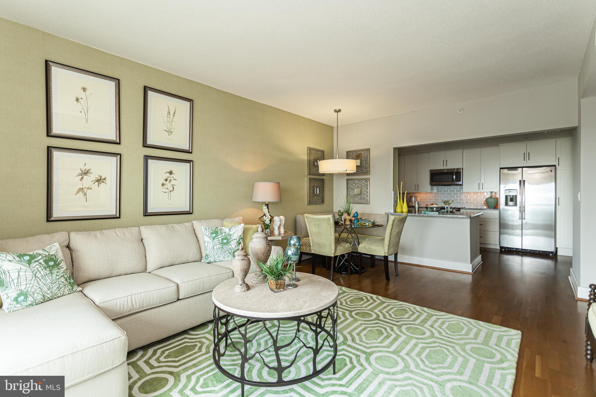 DOCKSIDE CONDOMINIUM - Residential