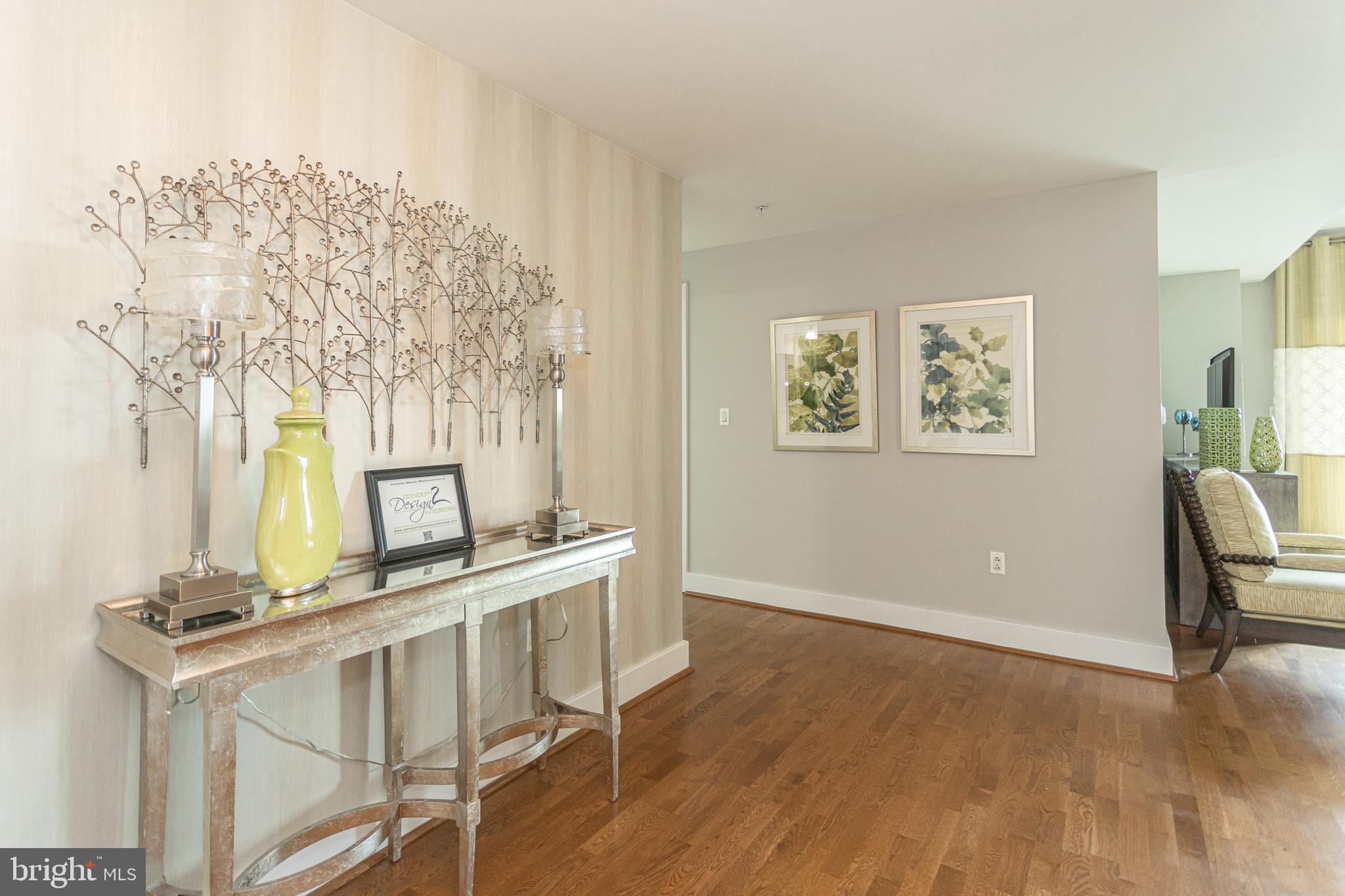 DOCKSIDE CONDOMINIUM - Residential