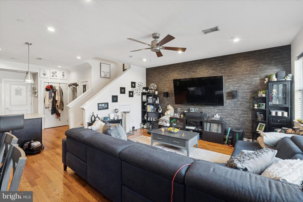 Photo of 1527 N 7th Street #4, PHILADELPHIA, PA 19122 (MLS # PAPH2581278)