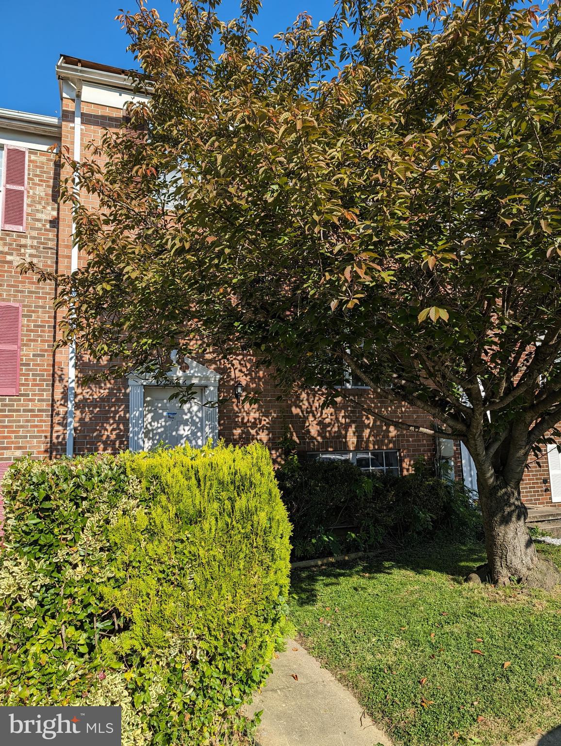 WEST SHORE - Residential