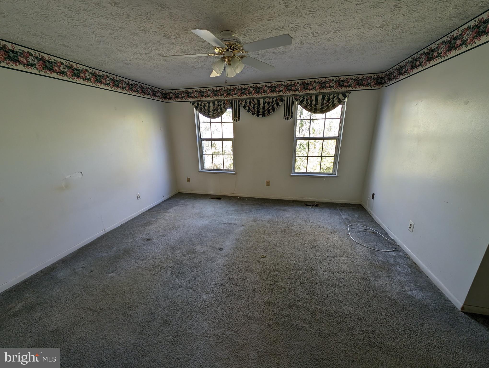 WEST SHORE - Residential