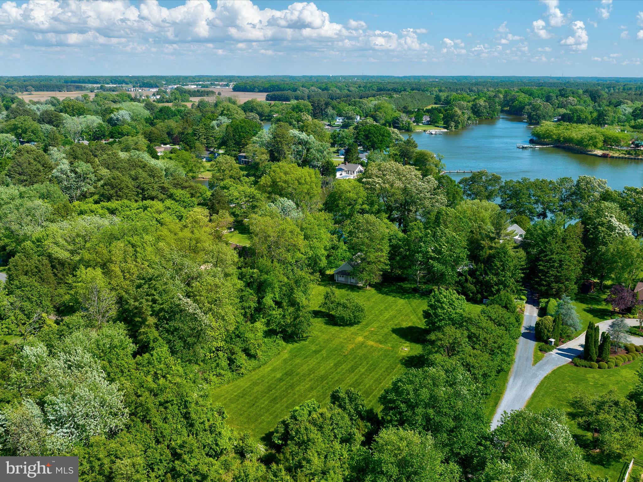 EASTON - Residential