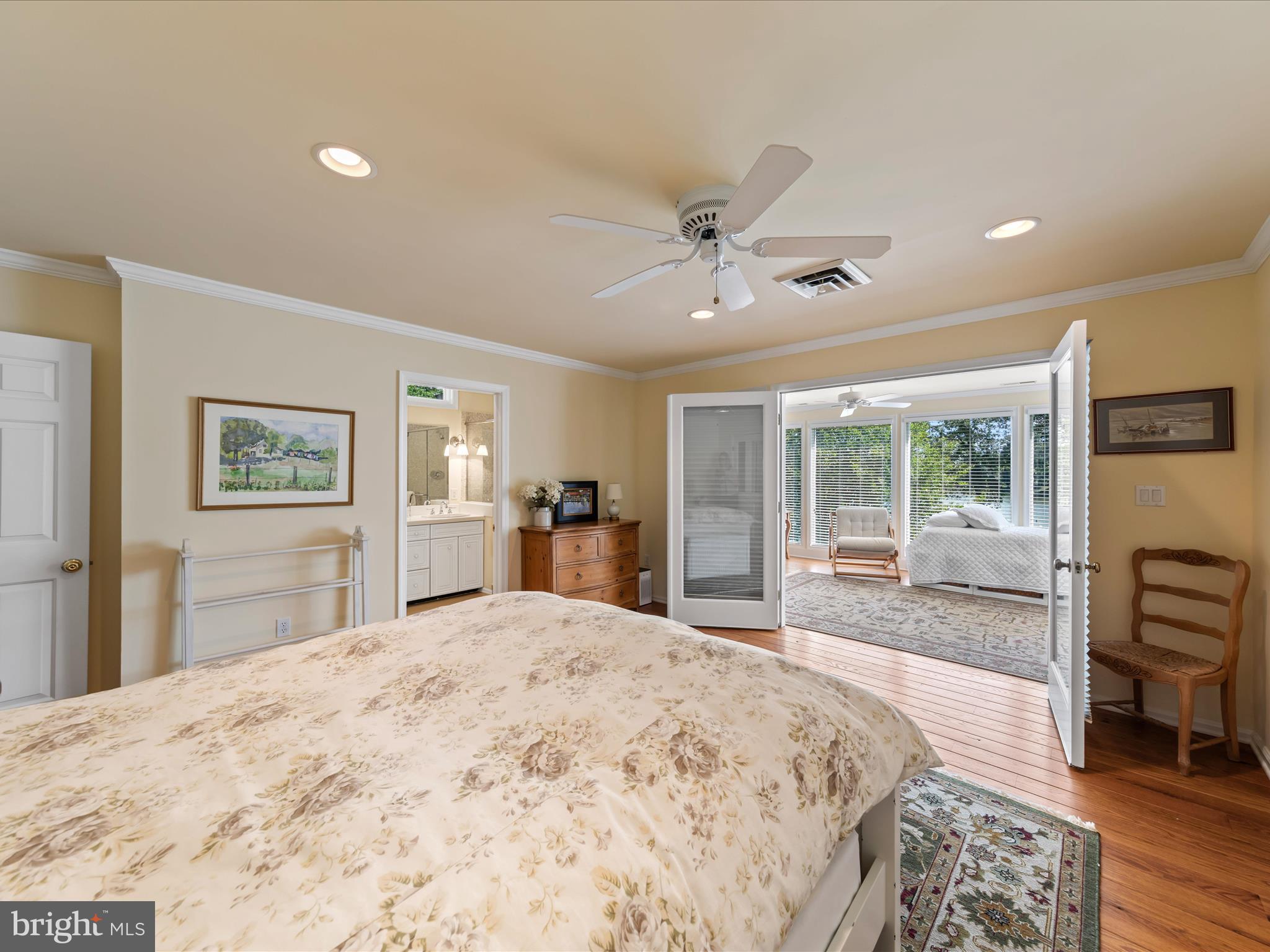 EASTON - Residential