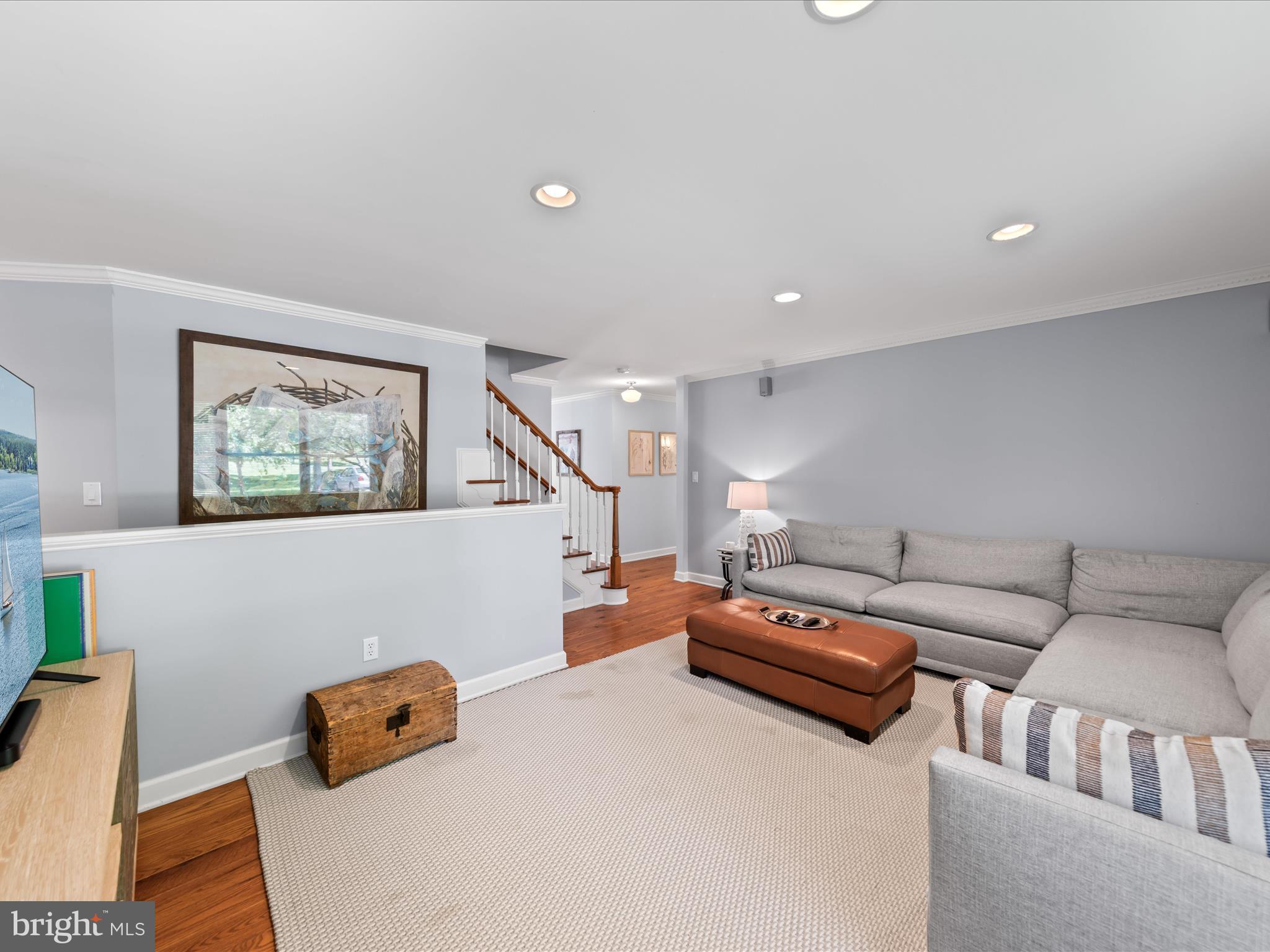 EASTON - Residential