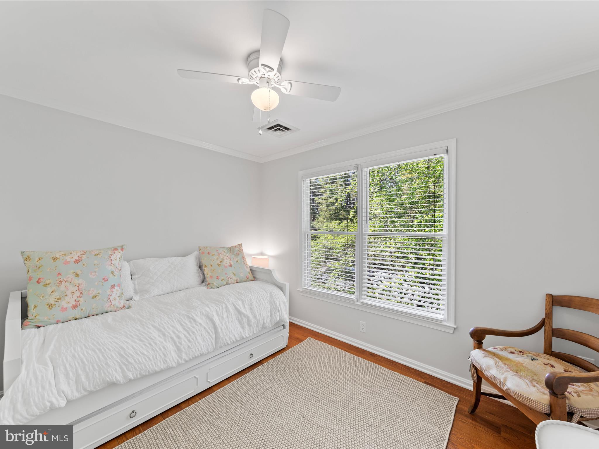 EASTON - Residential