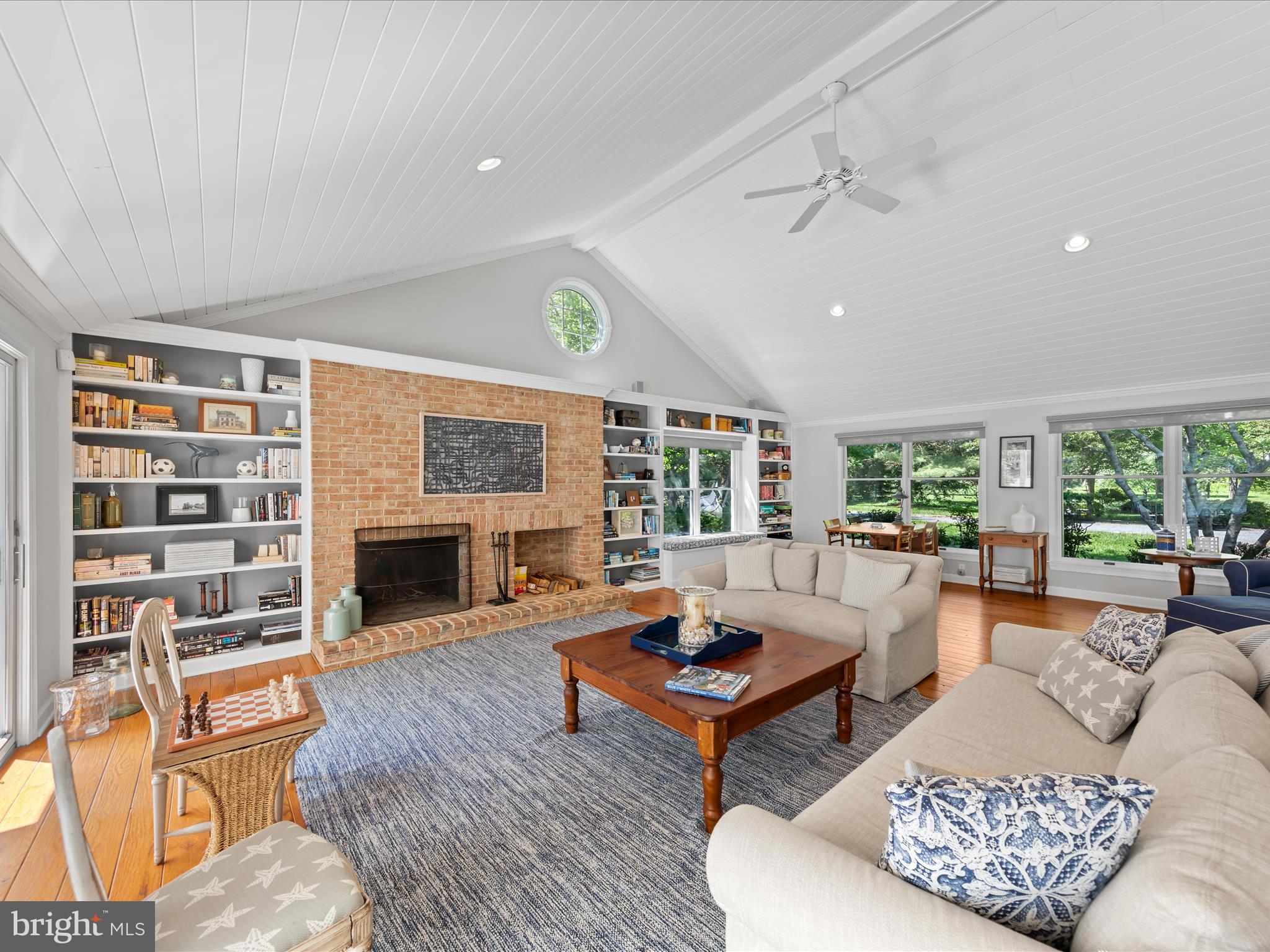 EASTON - Residential