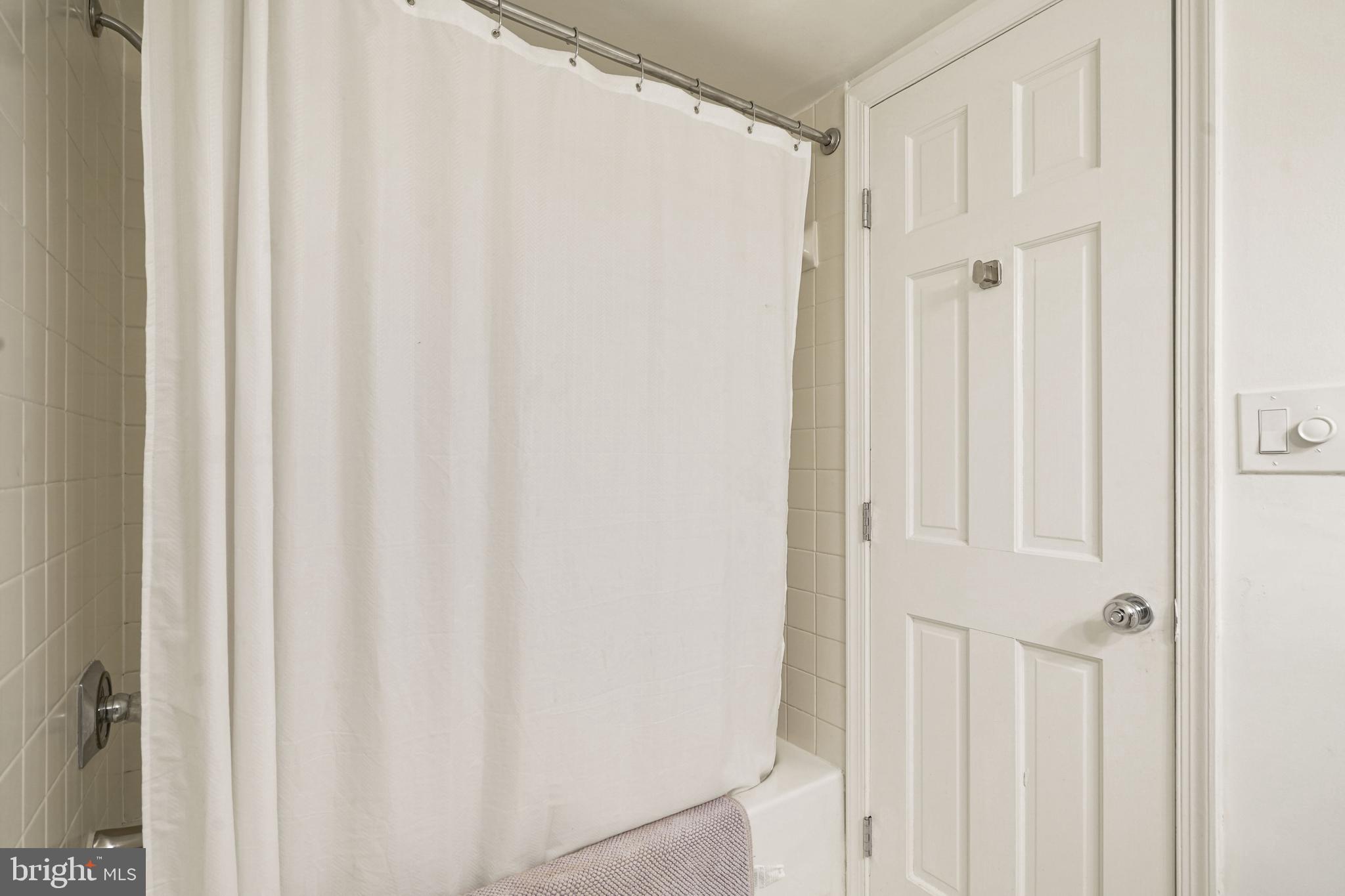 PENN QUARTER - Residential Lease