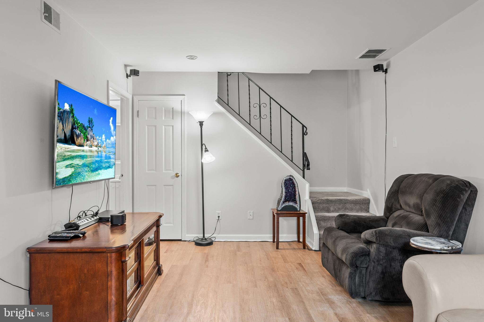 HILLTOP - Residential
