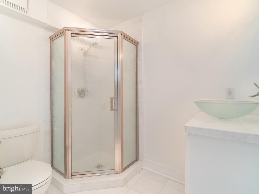 MEADOWLAND - Residential