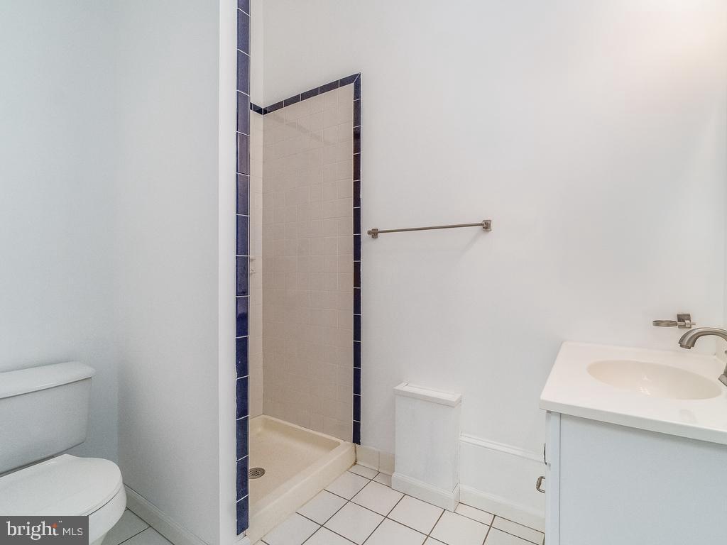 MEADOWLAND - Residential