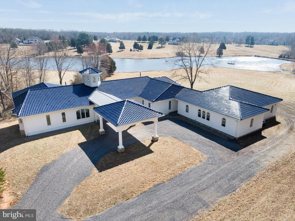 MEADOWLAND - Residential