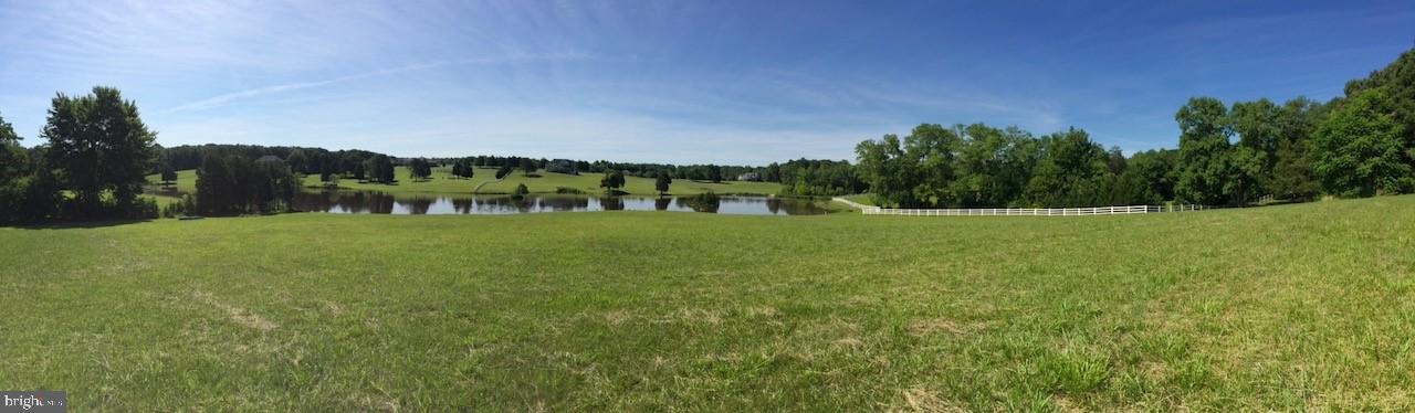 MEADOWLAND - Residential