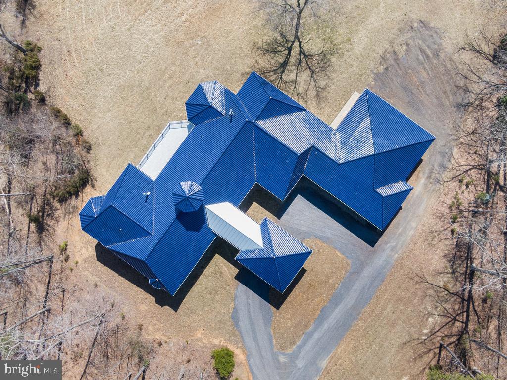 MEADOWLAND - Residential