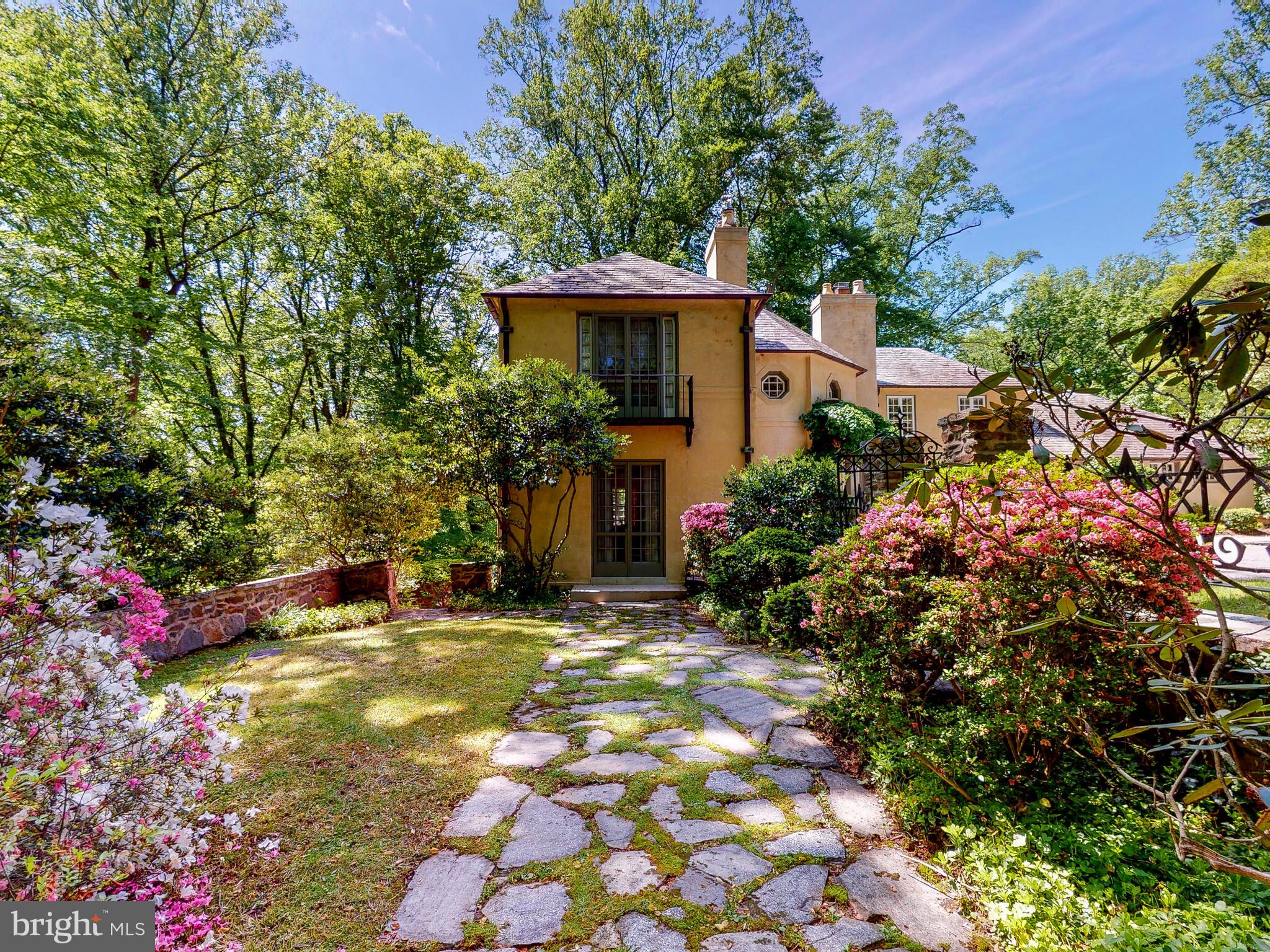 ROLAND PARK - Residential