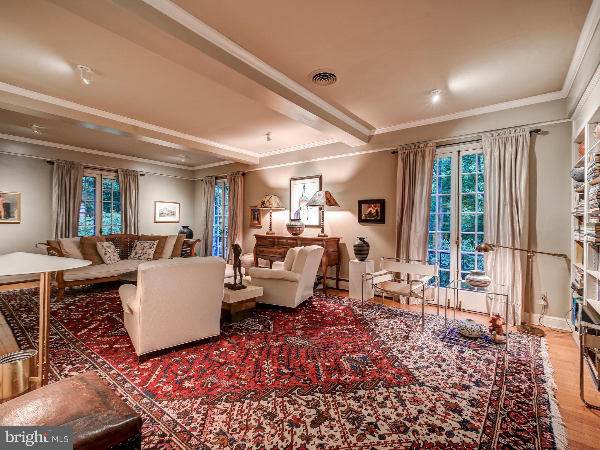 ROLAND PARK - Residential