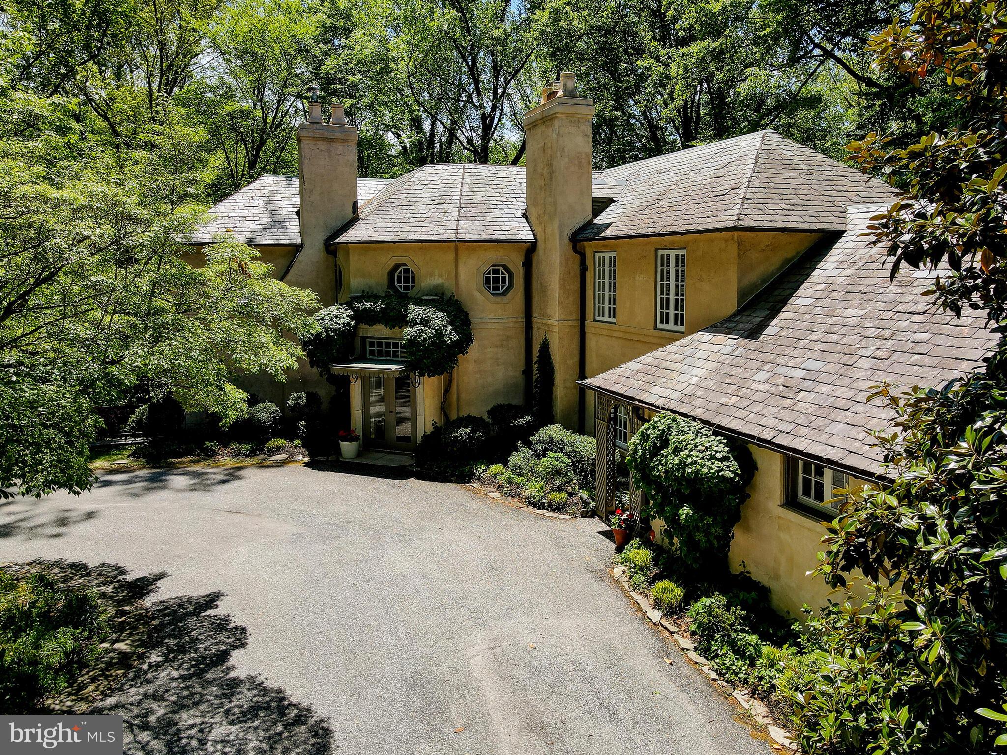 ROLAND PARK - Residential